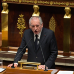 Le Premier Minsitre, François Bayrou à la tribune de l'Assemblée nationale.